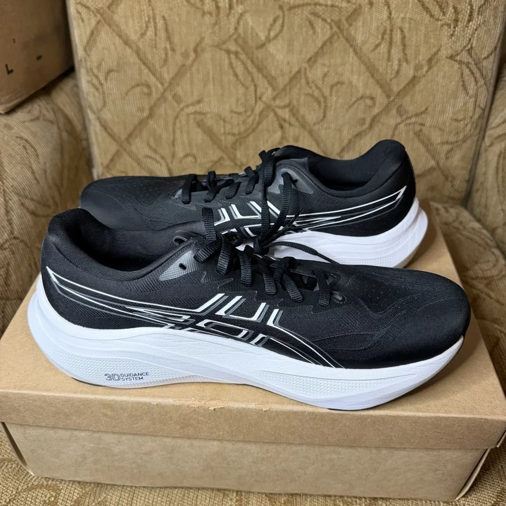 Asics GT-2000 14 Black White Running Shoes Women's Size 10.5 Wide EXCELLENT!